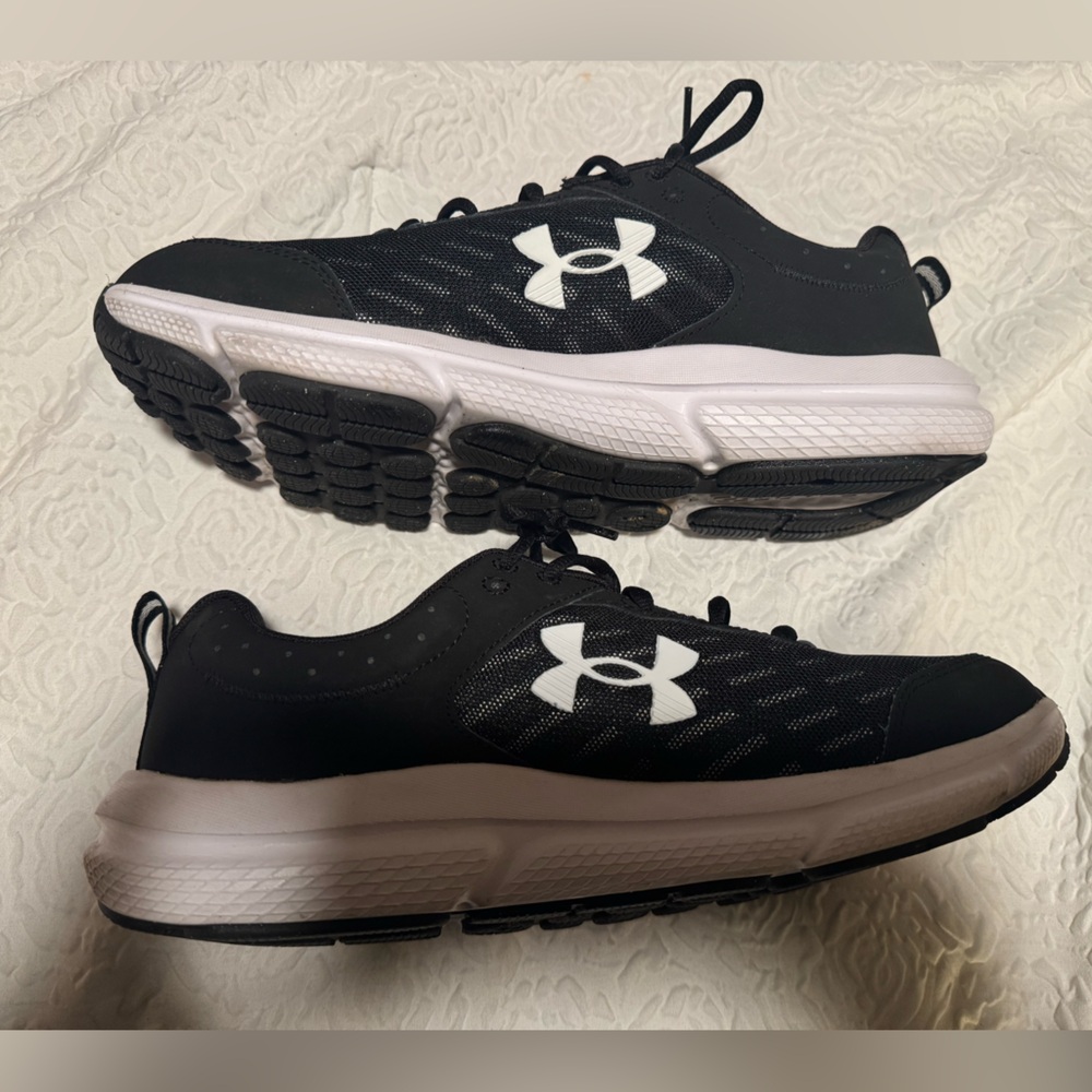 Under Armour Black Athletic Shoes